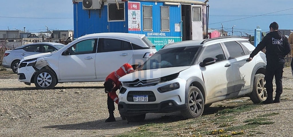 Una Conductora Herida En Choque Saliendo De La Margen Sur Resumen