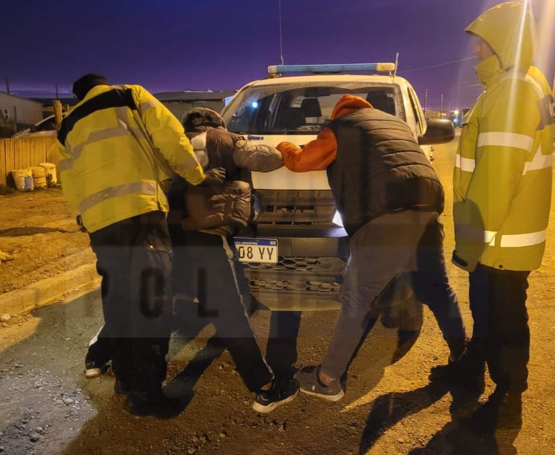 Un Joven Fue Asaltado Por Tres Sujetos Que Terminaron Detenidos ...