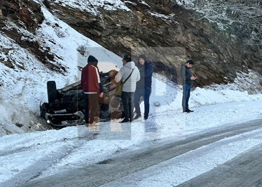 Legislador volcó en su camioneta en ruta 3 cuando viajaba a Ushuaia