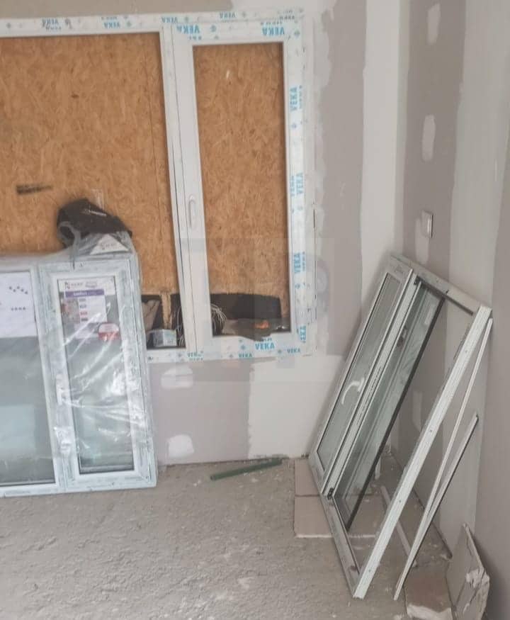 Recuperan ventanas sustraídas de una obra en construcción