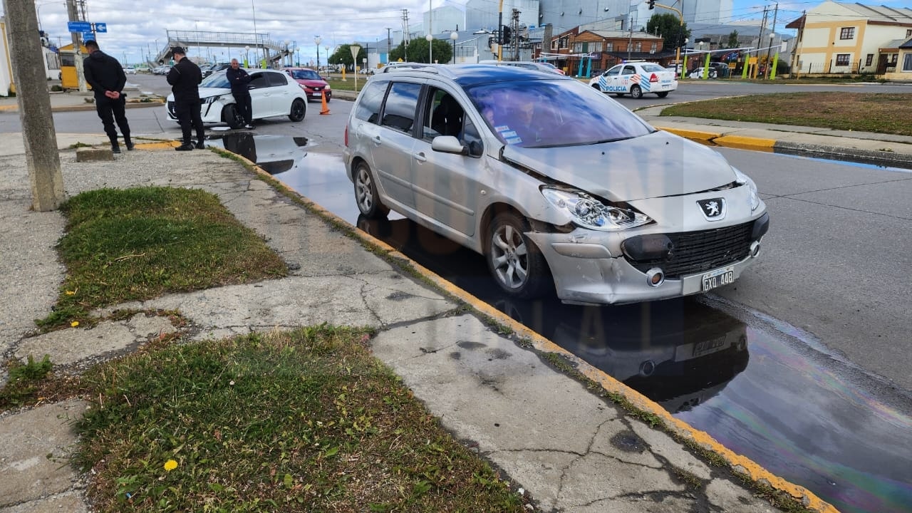 Accidente de tránsito sólo con daños materiales sin personas lesionadas