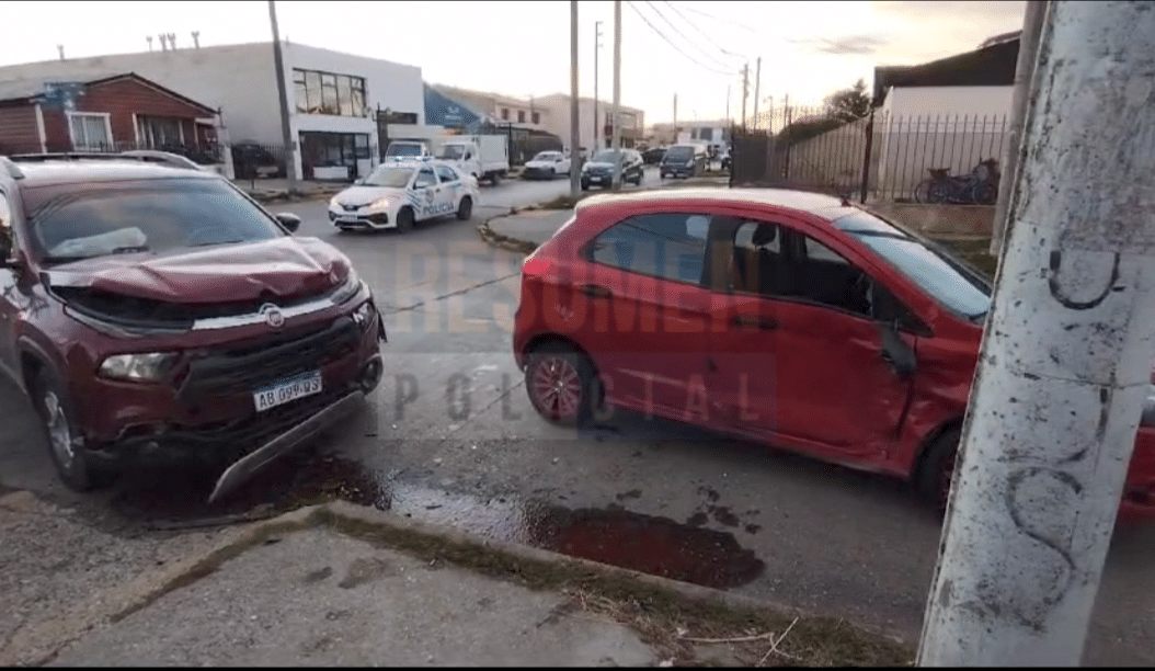 Violento accidente de tránsito con dos menores trasladados al hospital